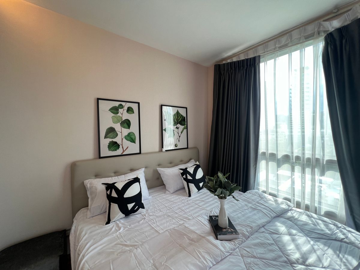 ให้เช่าคอนโดสุขุมวิท อโศก ทองหล่อ : ให้เช่า คอนโด 2 นอน 2 น้ำ ห้องกว้าง สวย วิวดี เฟอร์นิเจอร์ครบ พร้อมอยู่ ใกล้ BTS พร้อมพงษ์