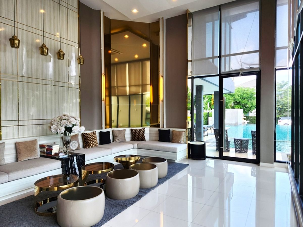 ขายบ้านลาดกระบัง สุวรรณภูมิ : ขายบ้านเดี่ยว Centro พระราม 9-มอเตอร์เวย์ ใกล้สุวรรณภูมิ ราคาดี