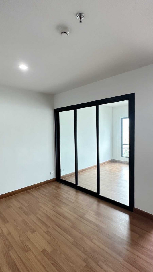 For SaleCondoVipawadee, Don Mueang, Lak Si : Condo for sale: Regent Home 18 Changwattana-Laksi, 30.29 sq m, brand new room, never lived in.