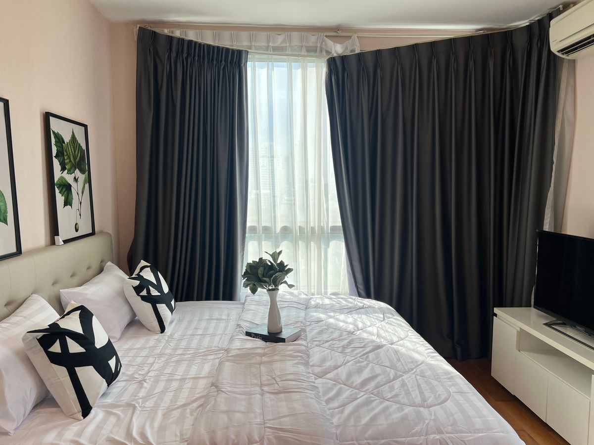 ให้เช่าคอนโดสุขุมวิท อโศก ทองหล่อ : ให้เช่า คอนโด 2 นอน 2 น้ำ ห้องกว้าง สวย วิวดี เฟอร์นิเจอร์ครบ พร้อมอยู่ ใกล้ BTS พร้อมพงษ์