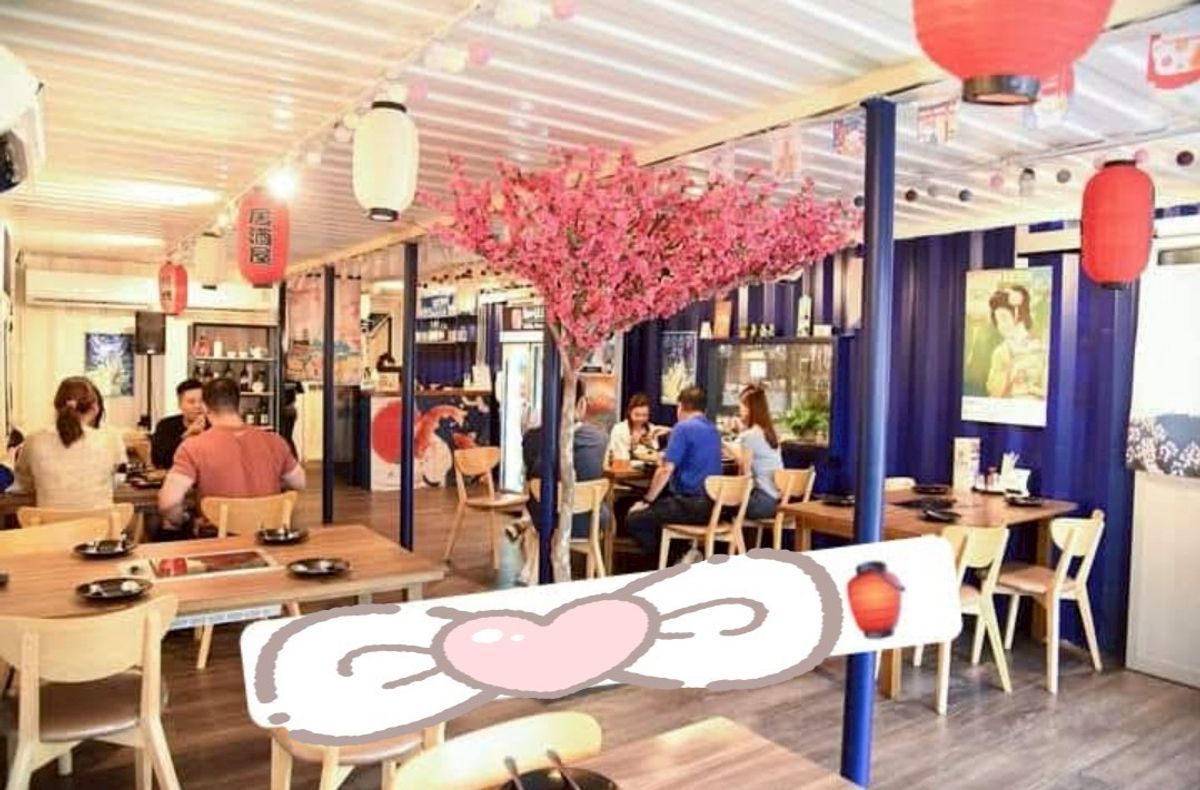 For SaleRetail SpaceSathorn, Narathiwat : Korean and Japanese restaurants for sale Next to the main road opposite Lotus Rama 3, near Central Department Store and Terminal 21.