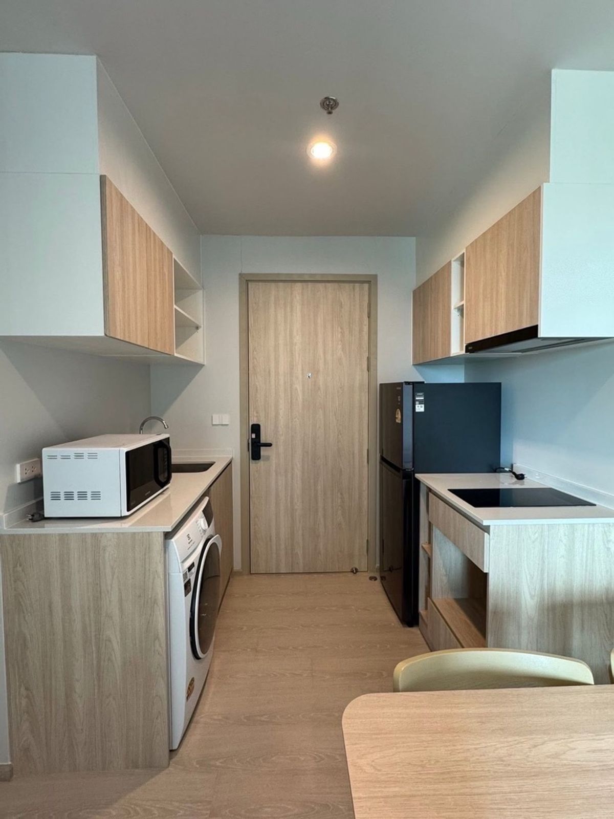 For RentCondoBangna, Bearing, Lasalle : Condo for rent Noble Nue Mega Plus Bangna (Noble Nue Mega Plus Bangna) Floor: 21 📍2 bedrooms, 2 bathrooms Room size: 46 sq m. Price: 22,000 baht Nearby places: Mega Bangna