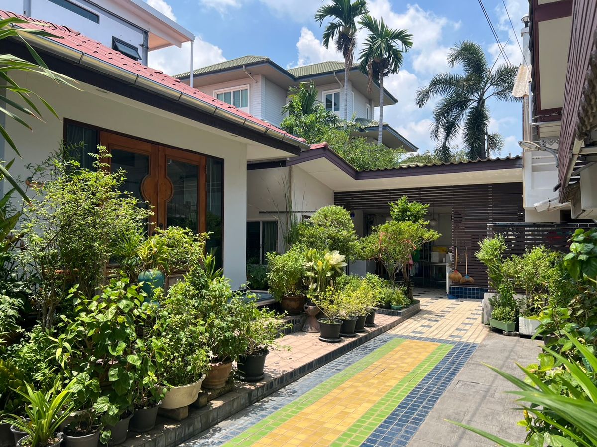 ขายบ้านพระราม 2 บางขุนเทียน : ขายบ้านเดี่ยว หมู่บ้านสุดจิตต์นิเวศน์ แขวงแสมดำ เขตบางขุนเทียน จังหวัดกรุงเทพมหานคร