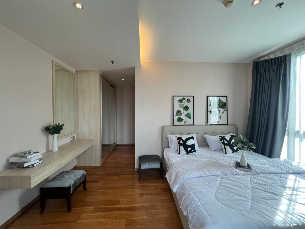 ให้เช่าคอนโดสุขุมวิท อโศก ทองหล่อ : ให้เช่า คอนโด 2 นอน 2 น้ำ ห้องกว้าง สวย วิวดี เฟอร์นิเจอร์ครบ พร้อมอยู่ ใกล้ BTS พร้อมพงษ์