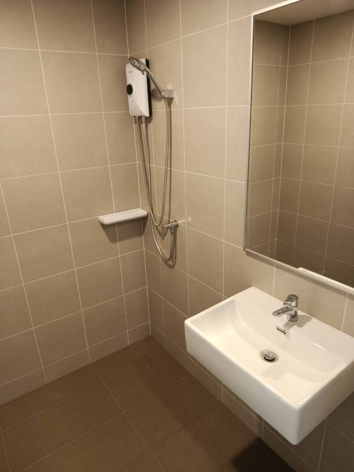 ขายคอนโดปิ่นเกล้า จรัญสนิทวงศ์ : ขายคอนโดลุมพินี วิลล์ จรัญ-ไฟฉาย ราคา 2.3 ล้านบาท