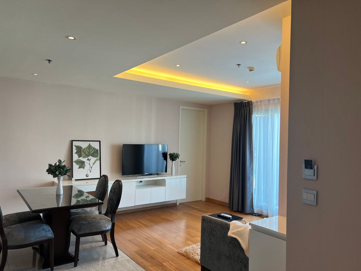 ให้เช่าคอนโดสุขุมวิท อโศก ทองหล่อ : ให้เช่า คอนโด 2 นอน 2 น้ำ ห้องกว้าง สวย วิวดี เฟอร์นิเจอร์ครบ พร้อมอยู่ ใกล้ BTS พร้อมพงษ์