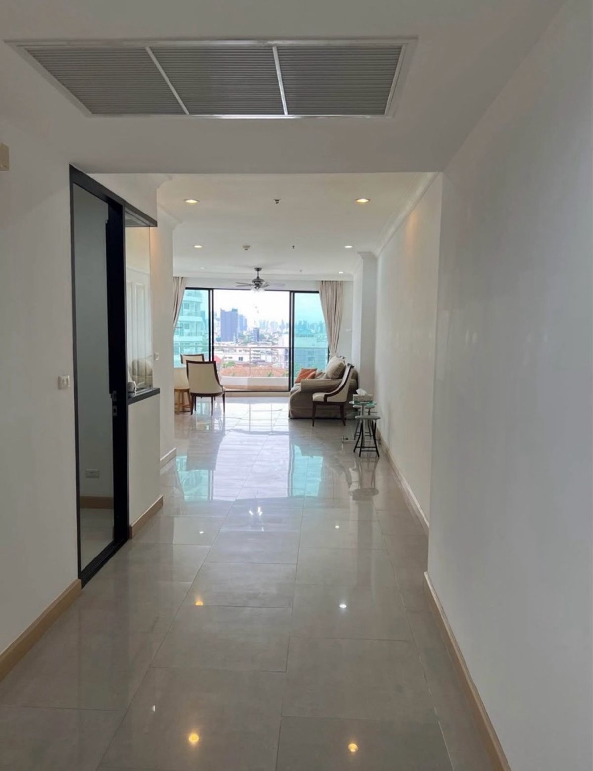 ขายคอนโดพระราม 3 สาธุประดิษฐ์ : 🌆Condo Supalai Casa Riva 2ห้องนอน วิวแม่น้ำและวิวสระ