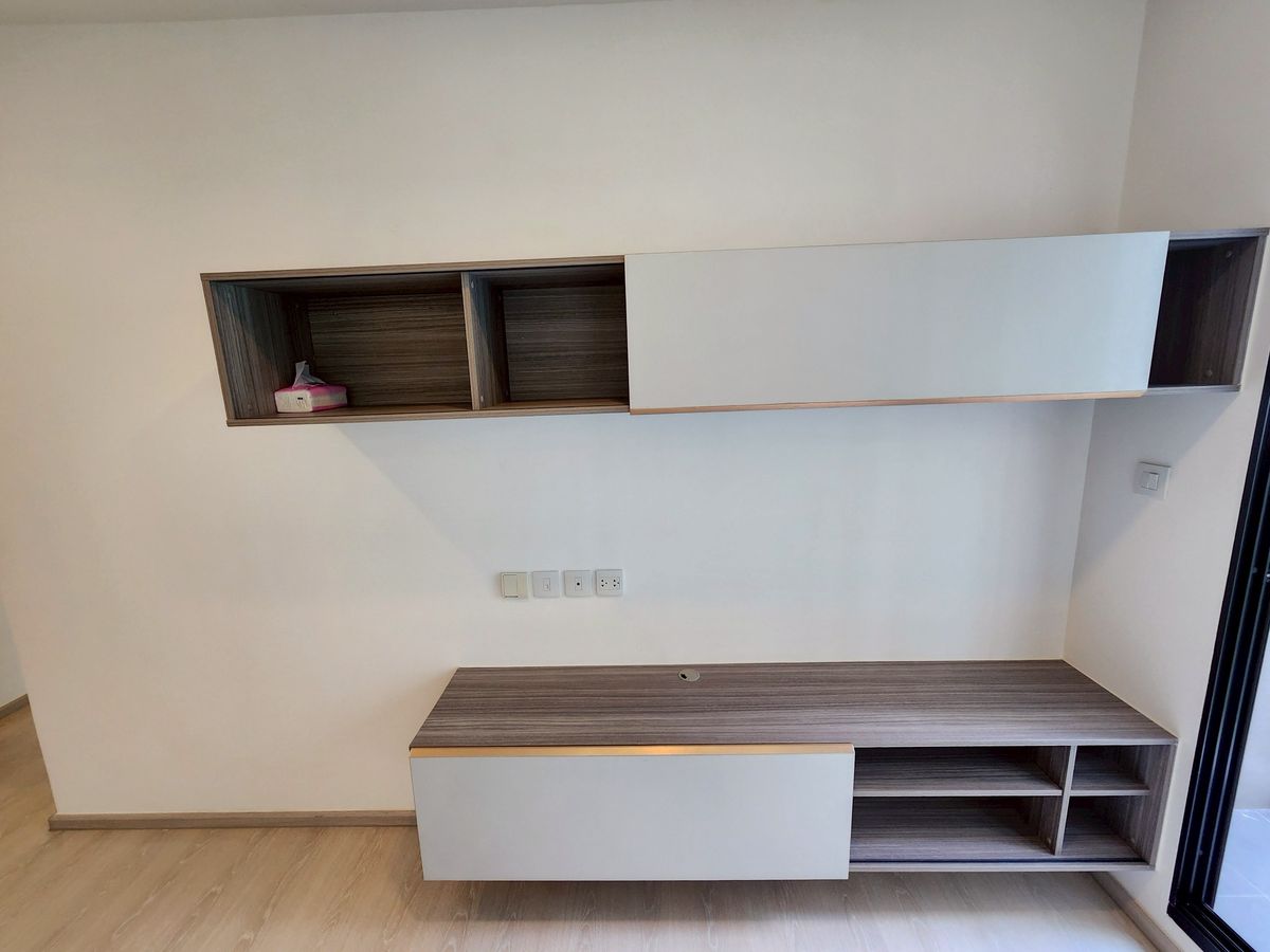 For SaleCondoVipawadee, Don Mueang, Lak Si : New condo for sale, never lived in, Knightsbridge Phahonyothin Interchange, corner room, connected to 2 electric train lines.
