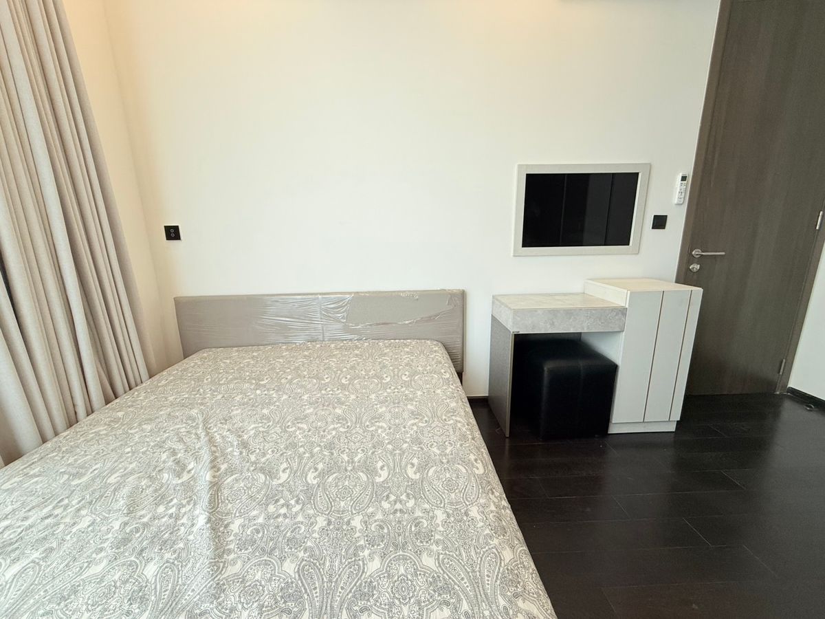 For RentCondoSukhumvit, Asoke, Thonglor : Beautiful room, good price, full central area, at the luxury condo Park Origin Thonglor 2Bedrooms, 30+ floor, good location, near BTS 🚝 Thonglor, ready to move in.