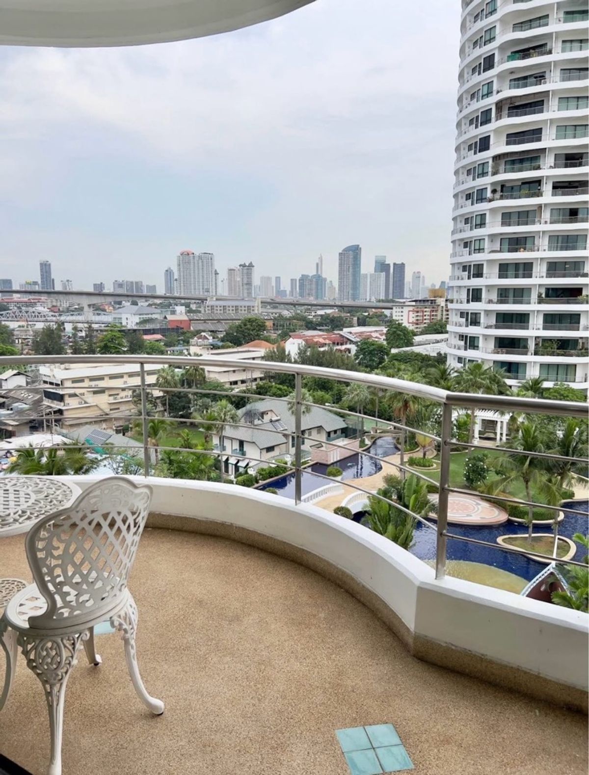 ขายคอนโดพระราม 3 สาธุประดิษฐ์ : 🌆Condo Supalai Casa Riva 2ห้องนอน วิวแม่น้ำและวิวสระ