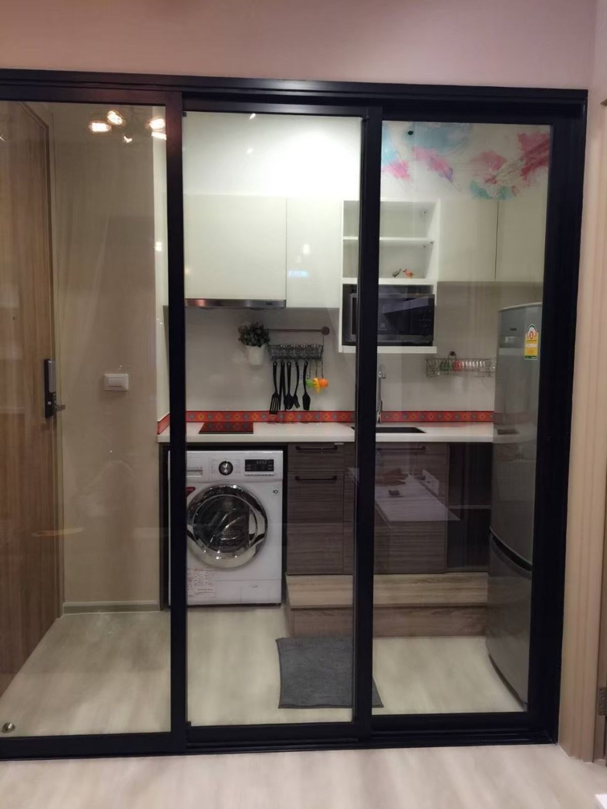 ให้เช่าคอนโดพระราม 9 เพชรบุรีตัดใหม่ RCA : ต่อรองได้Typeพิเศษหายาก ราคาถูกมาก - มีโซฟานะคะ - CondoLette Midst Rama9 - 35 sq.m. Only 18,500baht/month