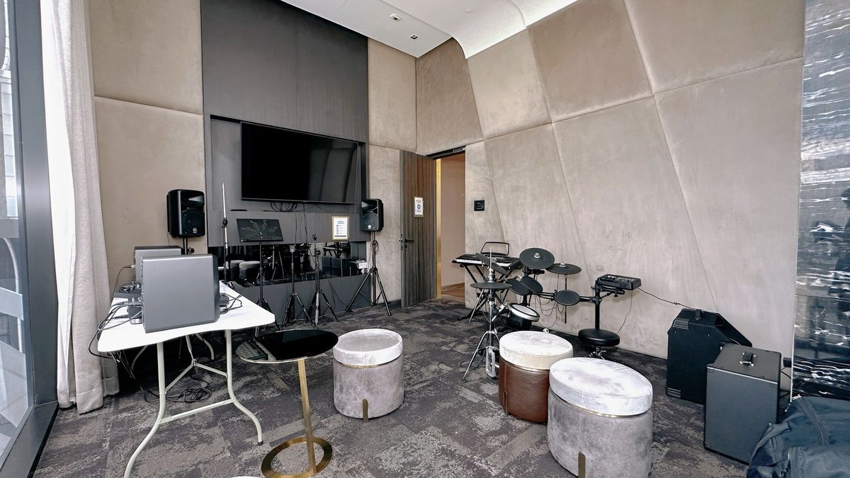 For RentCondoSukhumvit, Asoke, Thonglor : Beautiful room, good price, full central area, at the luxury condo Park Origin Thonglor 2Bedrooms, 30+ floor, good location, near BTS 🚝 Thonglor, ready to move in.