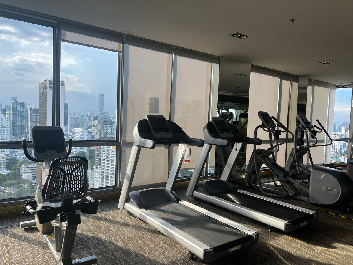 ให้เช่าคอนโดสุขุมวิท อโศก ทองหล่อ : ให้เช่า คอนโด 2 นอน 2 น้ำ ห้องกว้าง สวย วิวดี เฟอร์นิเจอร์ครบ พร้อมอยู่ ใกล้ BTS พร้อมพงษ์