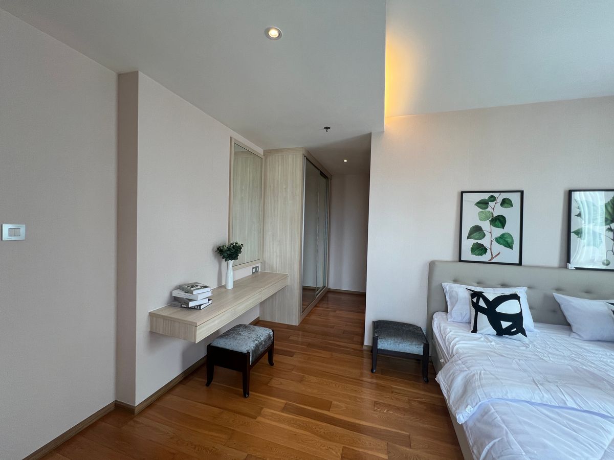 ให้เช่าคอนโดสุขุมวิท อโศก ทองหล่อ : ให้เช่า คอนโด 2 นอน 2 น้ำ ห้องกว้าง สวย วิวดี เฟอร์นิเจอร์ครบ พร้อมอยู่ ใกล้ BTS พร้อมพงษ์