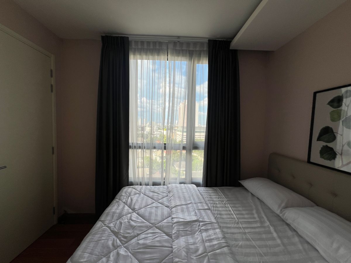 ให้เช่าคอนโดสุขุมวิท อโศก ทองหล่อ : ให้เช่า คอนโด 2 นอน 2 น้ำ ห้องกว้าง สวย วิวดี เฟอร์นิเจอร์ครบ พร้อมอยู่ ใกล้ BTS พร้อมพงษ์