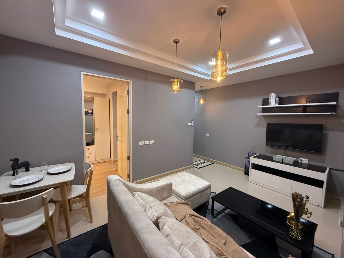 For SaleCondoLadprao101, Happy Land, The Mall Bang Kapi : 2 bedrooms for sale, best price in the project.