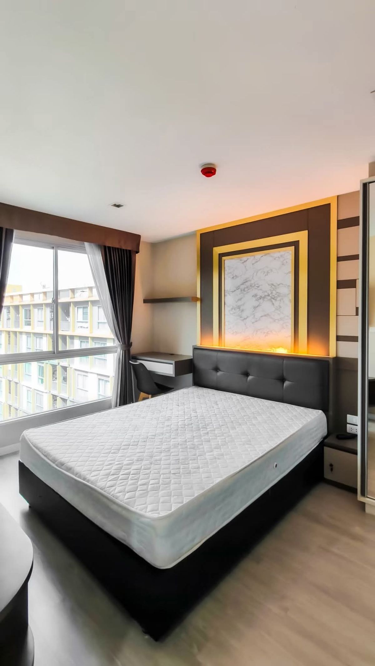 For RentCondoKhlongtoei, Kluaynamthai : For rent 🔥 Metro Luxe Rama 4 🔥 Fully furnished and equipped, near BTS Ekkamai