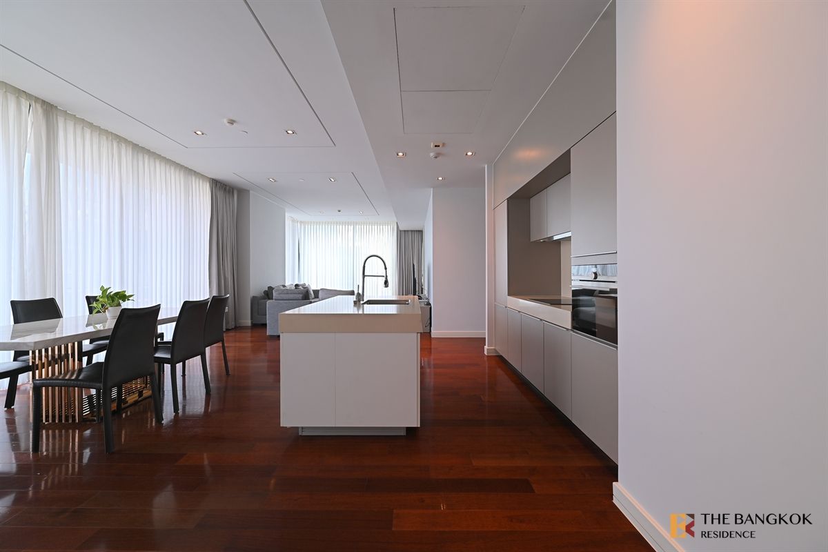 For RentCondoSukhumvit, Asoke, Thonglor :  Rare Unit! Marque Sukhumvit,💎Super Luxury Residence in a heart of Phrom Phong 💫 Near BTS Phrom Phong 
