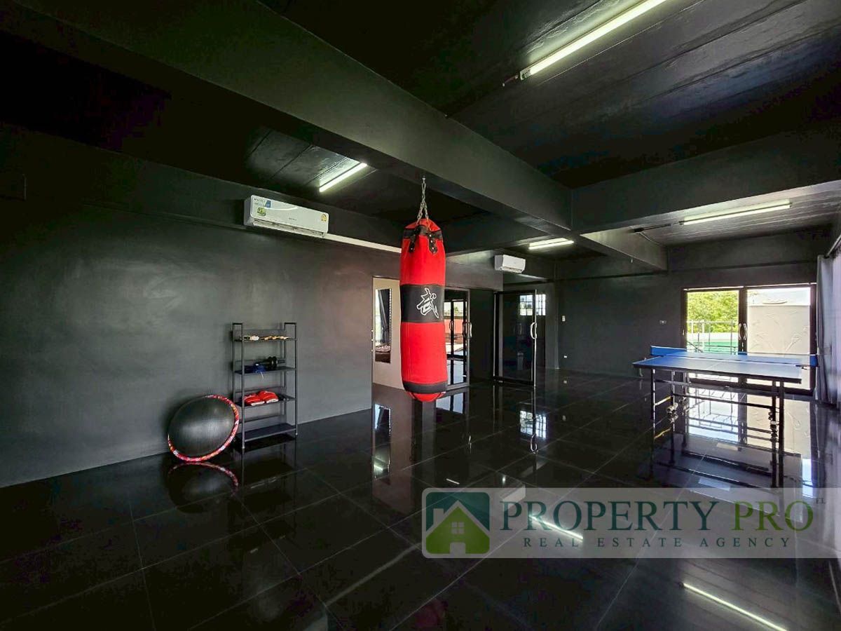 For SaleHousePathum Thani,Rangsit, Thammasat : House for Sale Rangsit Klong Luang, 5 bedroom 100 sqw 471 sqm Loft Style Near Thammasart University, Bangkok University, Future Park Rangsit : EL25S-011