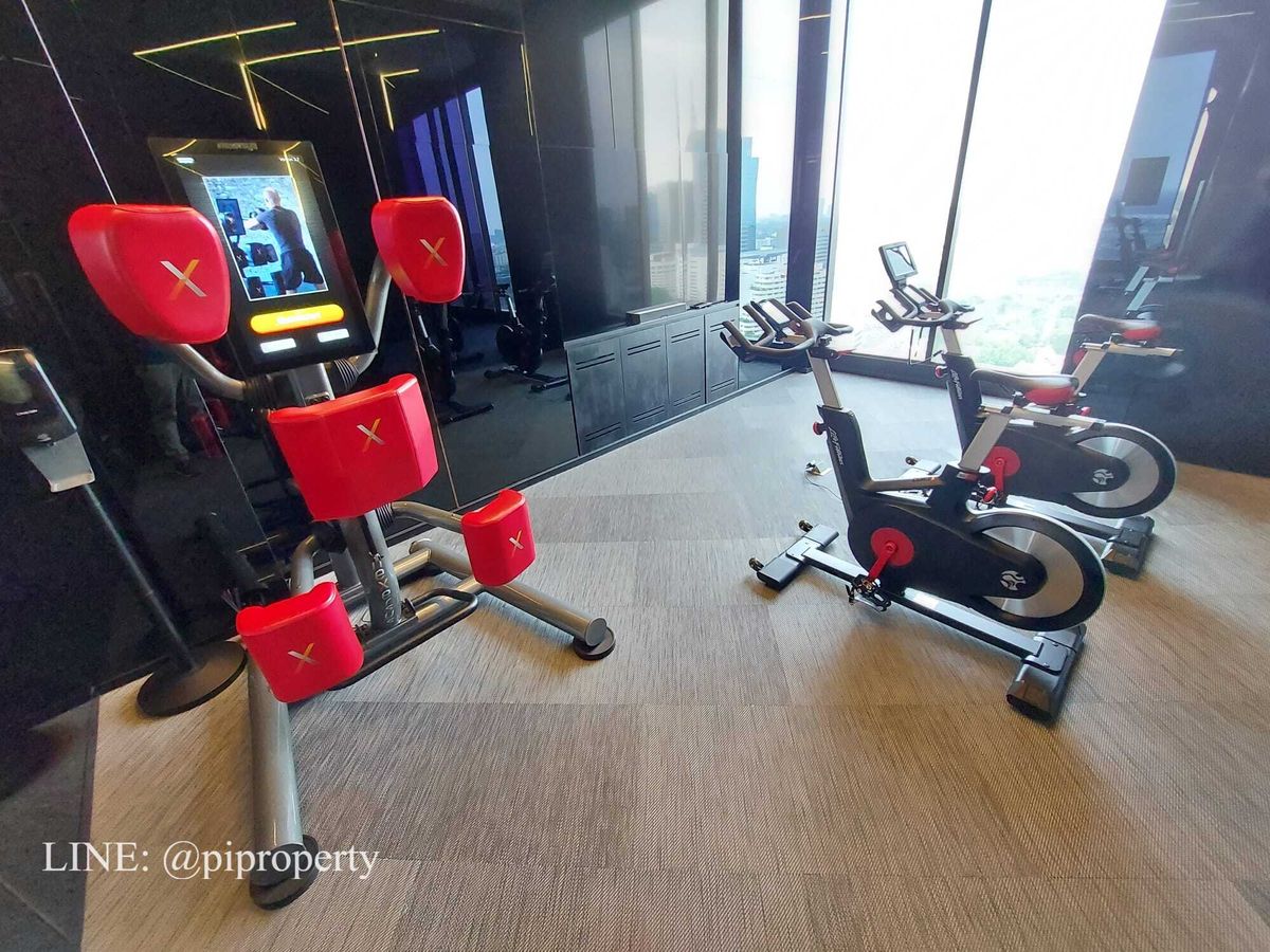 For RentCondoSukhumvit, Asoke, Thonglor : High floor river view 1Bedroom unit for rent in Ideo Q Sukhumvit 36.  Thonglor - Rama 4 lifestyle. Ready for moving in.