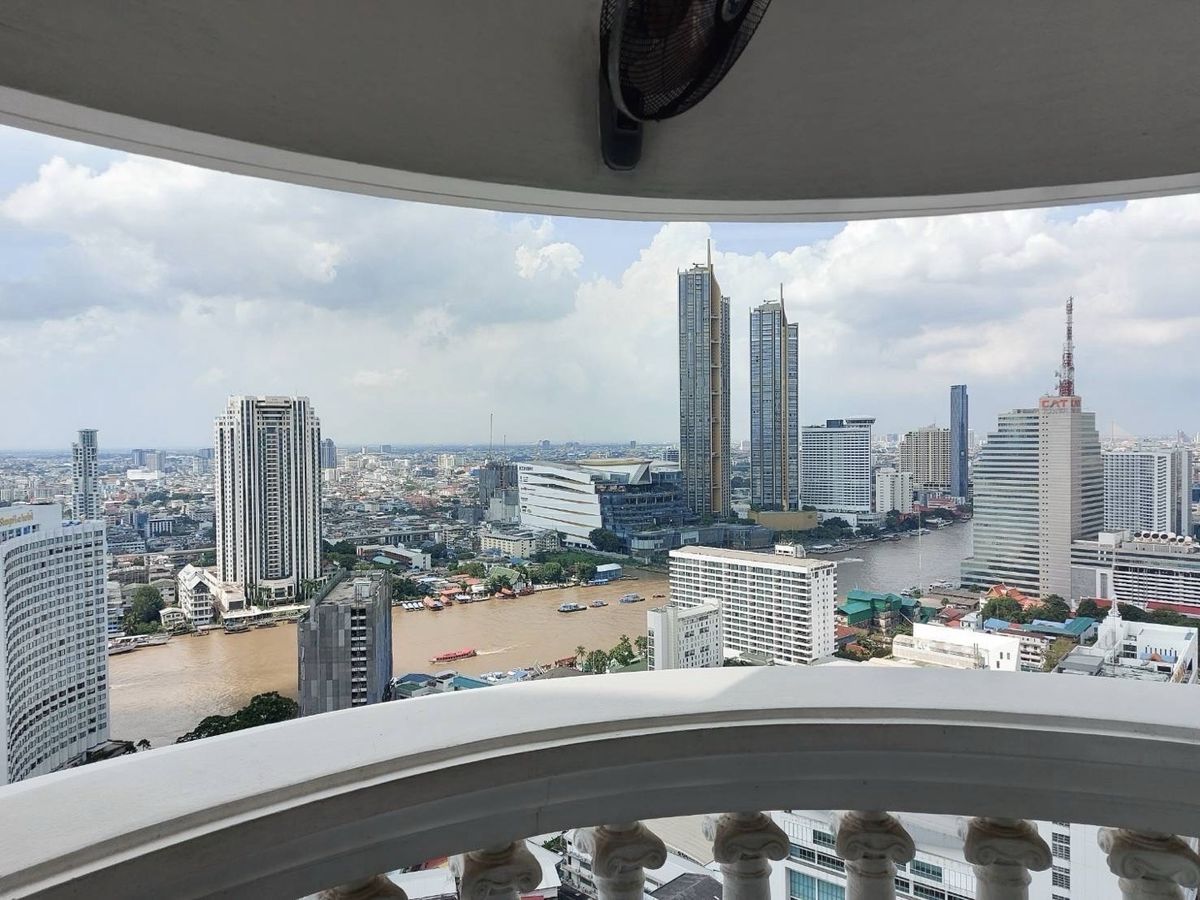 ขายคอนโดสีลม ศาลาแดง บางรัก : ขายด่วน ห้องวิวแม่น้ำ ชั้นสูง State Tower 