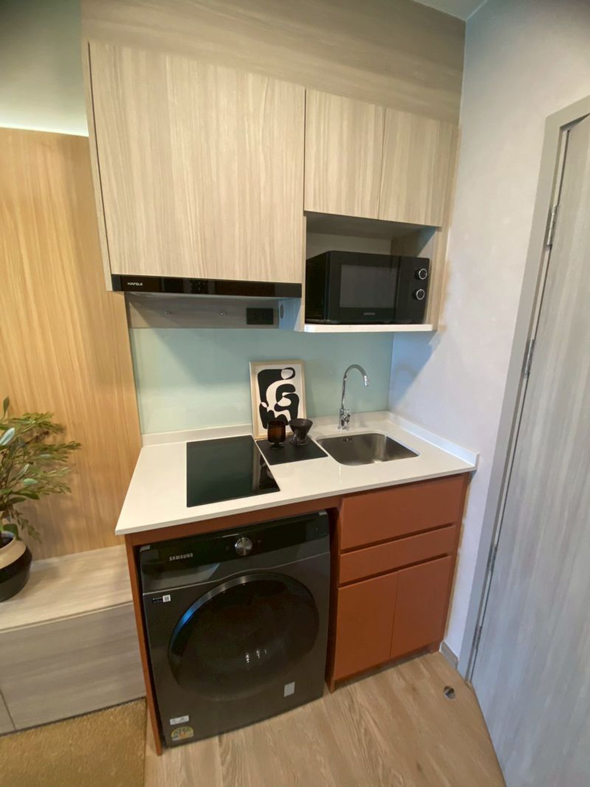 For SaleCondoNawamin, Ramindra : Condo for sale, Chapter One All Ramintra, size 26.9 square meters, Building C, near MRT Lat Pla Khao, Anusawari Subdistrict, Bang Khen District, Bangkok.