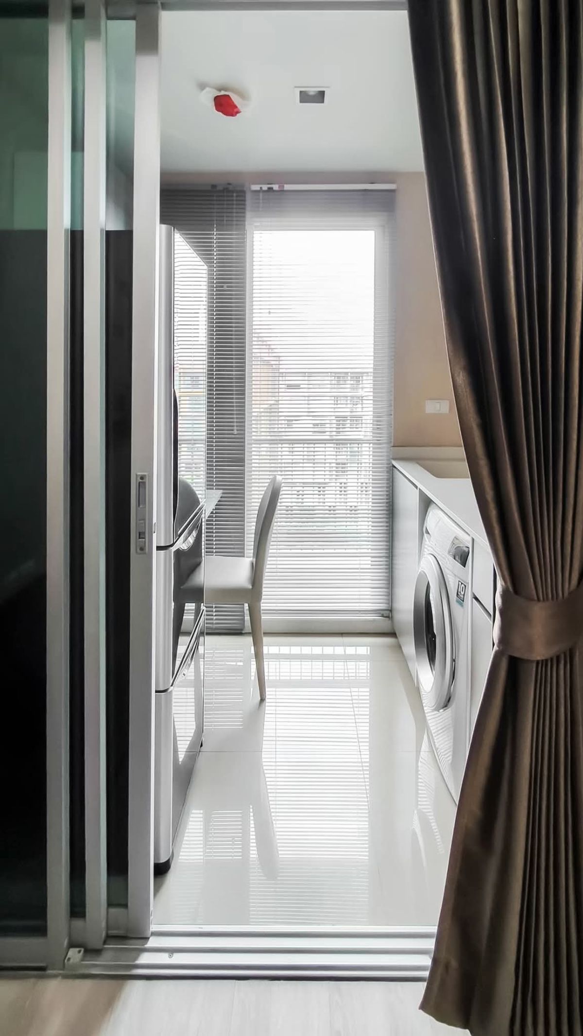 For RentCondoKhlongtoei, Kluaynamthai : For rent 🔥 Metro Luxe Rama 4 🔥 Fully furnished and equipped, near BTS Ekkamai