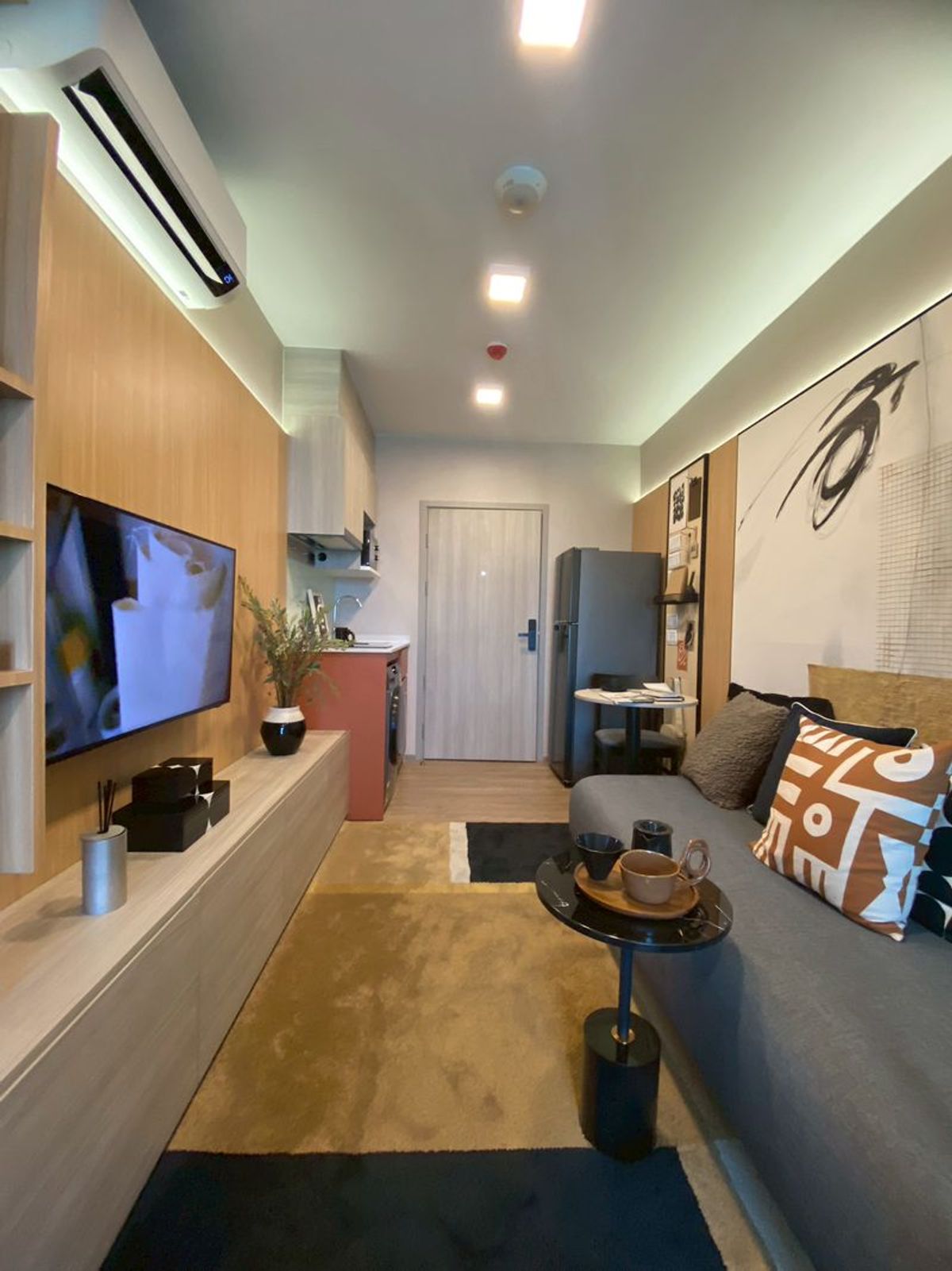 For SaleCondoNawamin, Ramindra : Condo for sale, Chapter One All Ramintra, size 26.9 square meters, Building C, near MRT Lat Pla Khao, Anusawari Subdistrict, Bang Khen District, Bangkok.