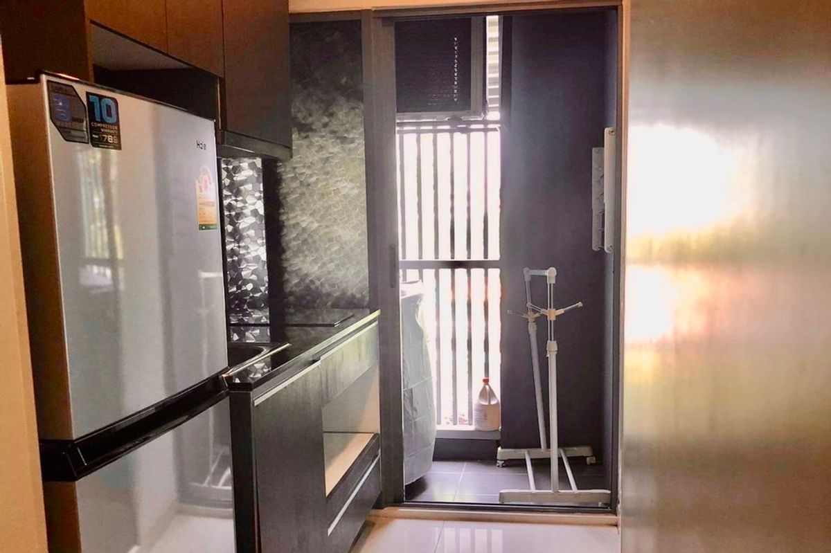 ขายคอนโดอ่อนนุช อุดมสุข : 🔥 สำหรับขาย !! ทำเลดี!! 🔥 Code C20230200080..........Moniiq Sukhumvit 64, 1 ห้องนอน, 1 ห้องน้ำ, พร้อมเข้าอยู่, ราคาพิเศษ!!📣📣