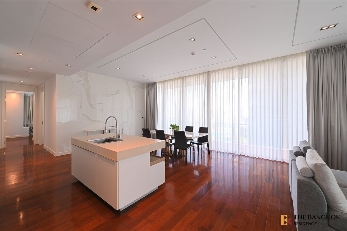 For RentCondoSukhumvit, Asoke, Thonglor :  Rare Unit! Marque Sukhumvit,💎Super Luxury Residence in a heart of Phrom Phong 💫 Near BTS Phrom Phong 