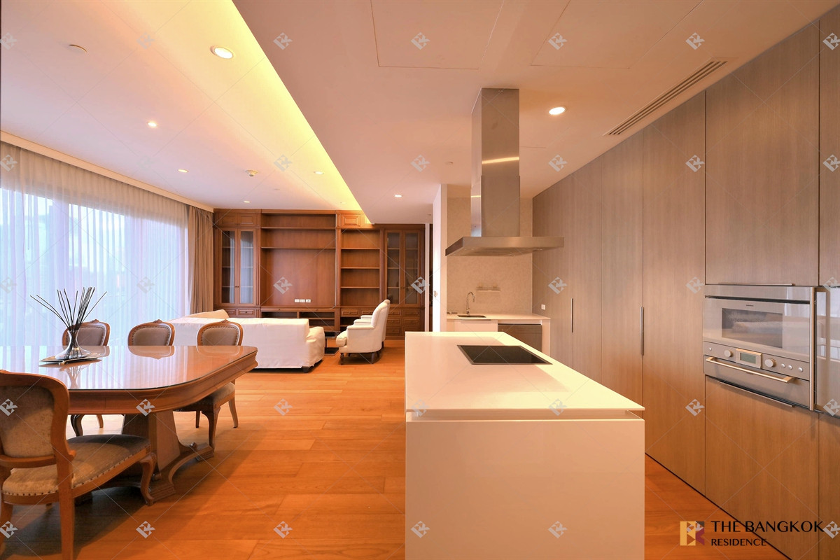 For RentCondoWitthayu, Chidlom, Langsuan, Ploenchit : 185 Rajadamri 💎 Private Living with Premium Project in Prefect Location ⚡ Near BTS Ratchadamri