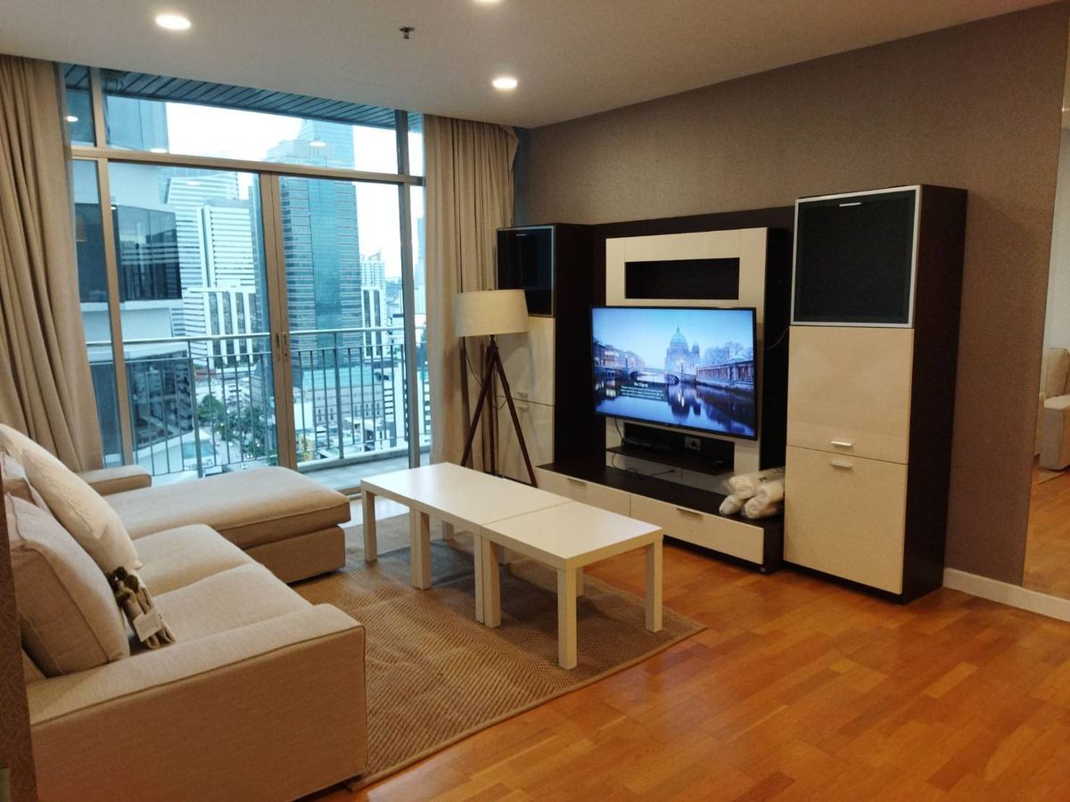 ให้เช่าคอนโดสาทร นราธิวาส : ให้เช่า Urbana Sathorn