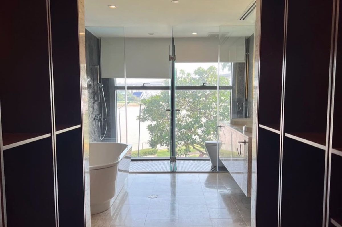 For SaleCondoRama3 (Riverside),Satupadit : 🔥 Sale with tenant !! Penthouse !! 2 swimming pools, rare item, Parking for 5 cars, Good location!! 🔥 Code C20251000030..........The Pano, 4 bedroom, 5 bathroom, furnished, Special Deal!!📣📣