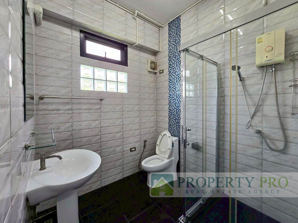 For SaleHousePathum Thani,Rangsit, Thammasat : House for Sale Rangsit Klong Luang, 5 bedroom 100 sqw 471 sqm Loft Style Near Thammasart University, Bangkok University, Future Park Rangsit : EL25S-011