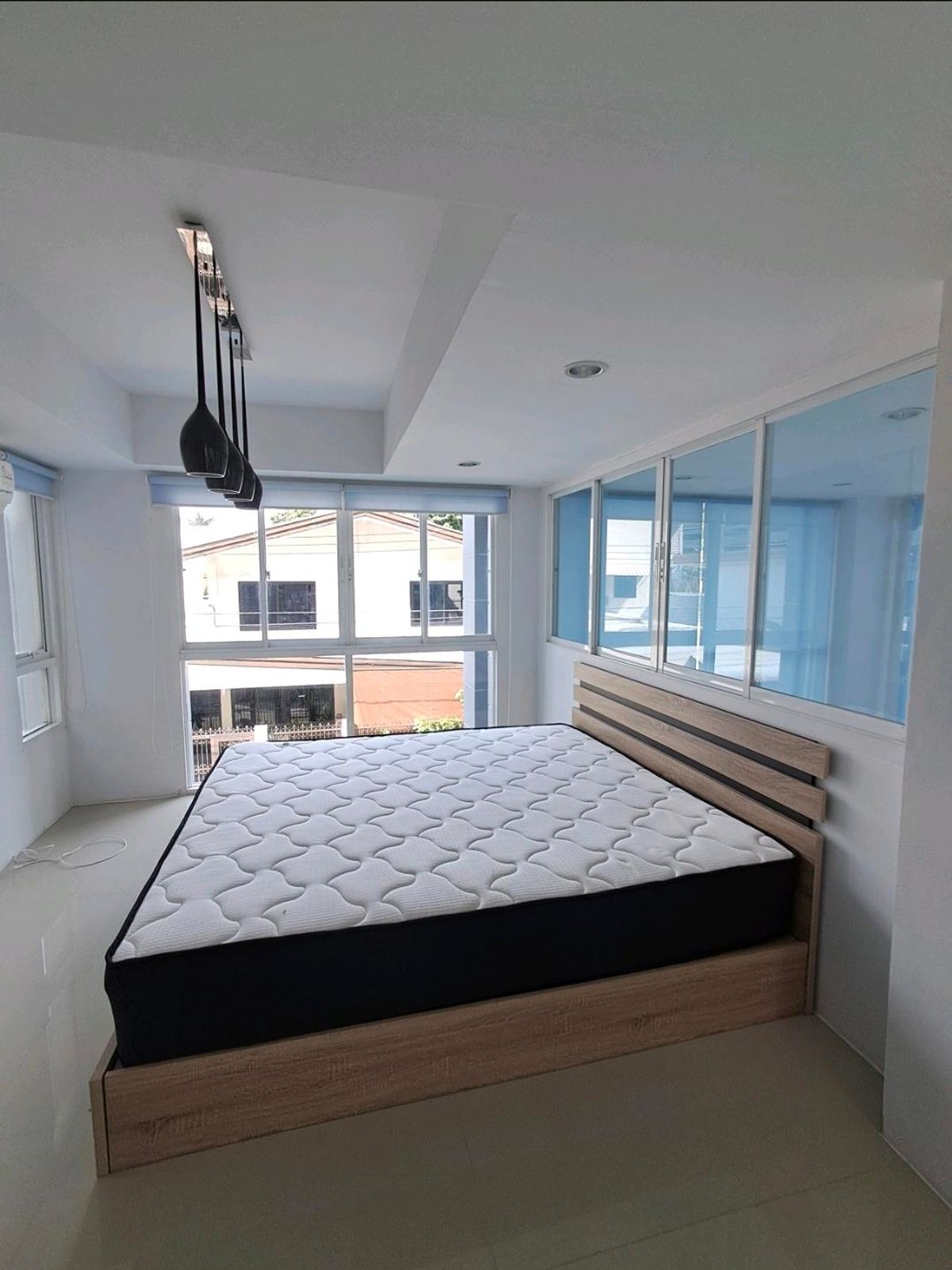 For RentHouseSukhumvit, Asoke, Thonglor : 🏠Luxury Modern Home for Rent – Ekkamai 12, Sukhumvit Prime Area🌟3.5-Storey Detached House | Fully Furnished | 3beds 📞 Contact 099 415 2664  