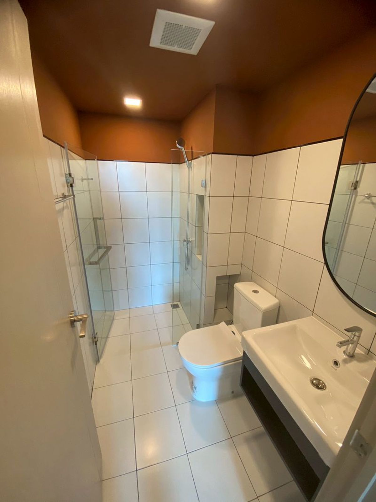 For SaleCondoNawamin, Ramindra : Condo for sale, Chapter One All Ramintra, size 26.9 square meters, Building C, near MRT Lat Pla Khao, Anusawari Subdistrict, Bang Khen District, Bangkok.