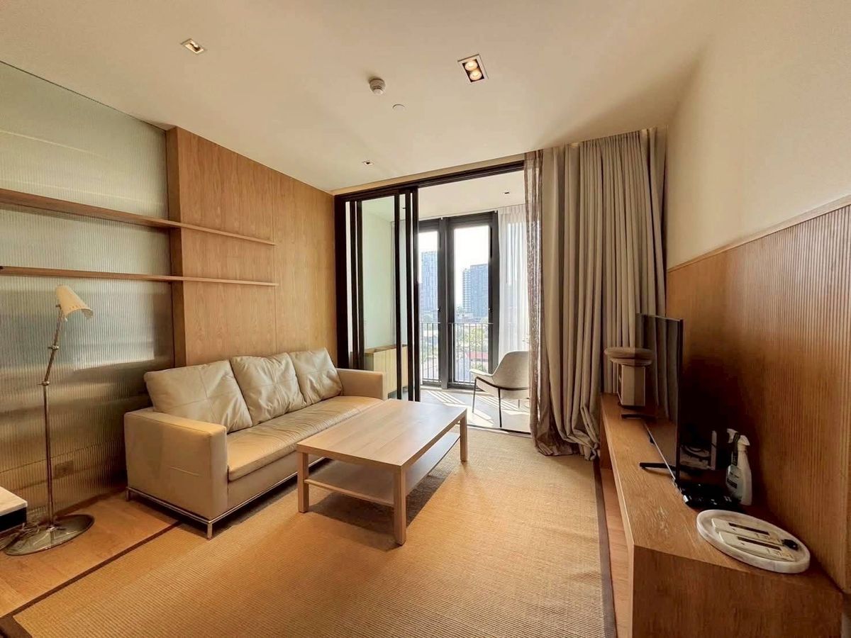 For RentCondoSukhumvit, Asoke, Thonglor : For Rent: Luxury Condo BEATNIQ Sukhumvit 32 Spacious Unit 57.57 sq.m. | 1 Bedroom | 1 Bathroom | Fully Furnished  WithBathtub , with Electrical Appliances