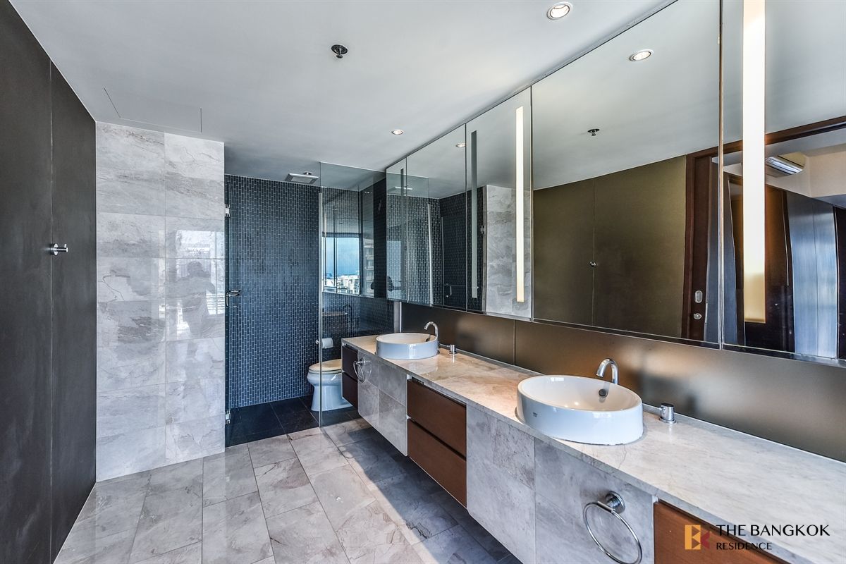 For RentCondoWitthayu, Chidlom, Langsuan, Ploenchit :  Hansar Residences Bangkok 🌃 Stunning View with premium living 💎Near BTS Ratchadamri  