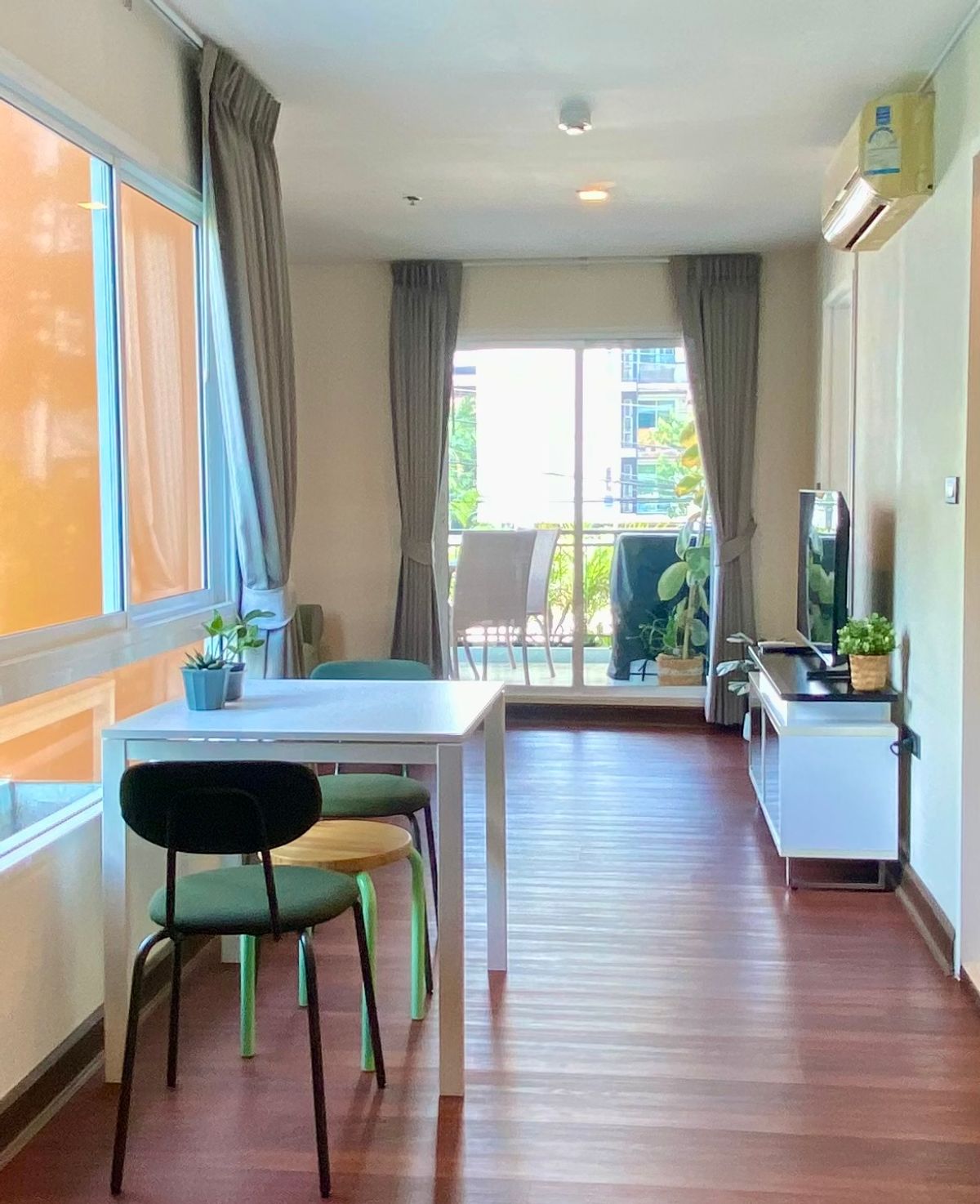 For Rent: The Next Garden Mix Condominium ,💰Rental Price: 20,000 THB/month 🛏️ 2 Bedrooms, 1 Bathroom 🌿 Spacious balcony  Loading...