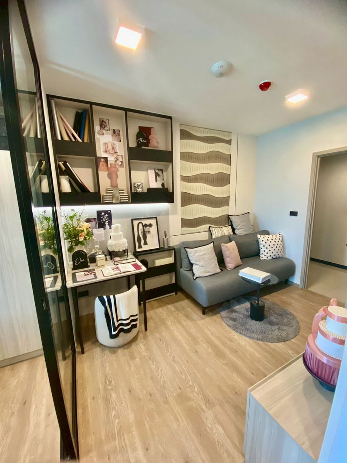 For SaleCondoNawamin, Ramindra : Condo for sale, Chapter One All Ramintra (Building C), size 24 square meters, 1 bedroom, near MRT Lat Pla Khao, Anusawari Subdistrict, Bang Khen District, Bangkok.