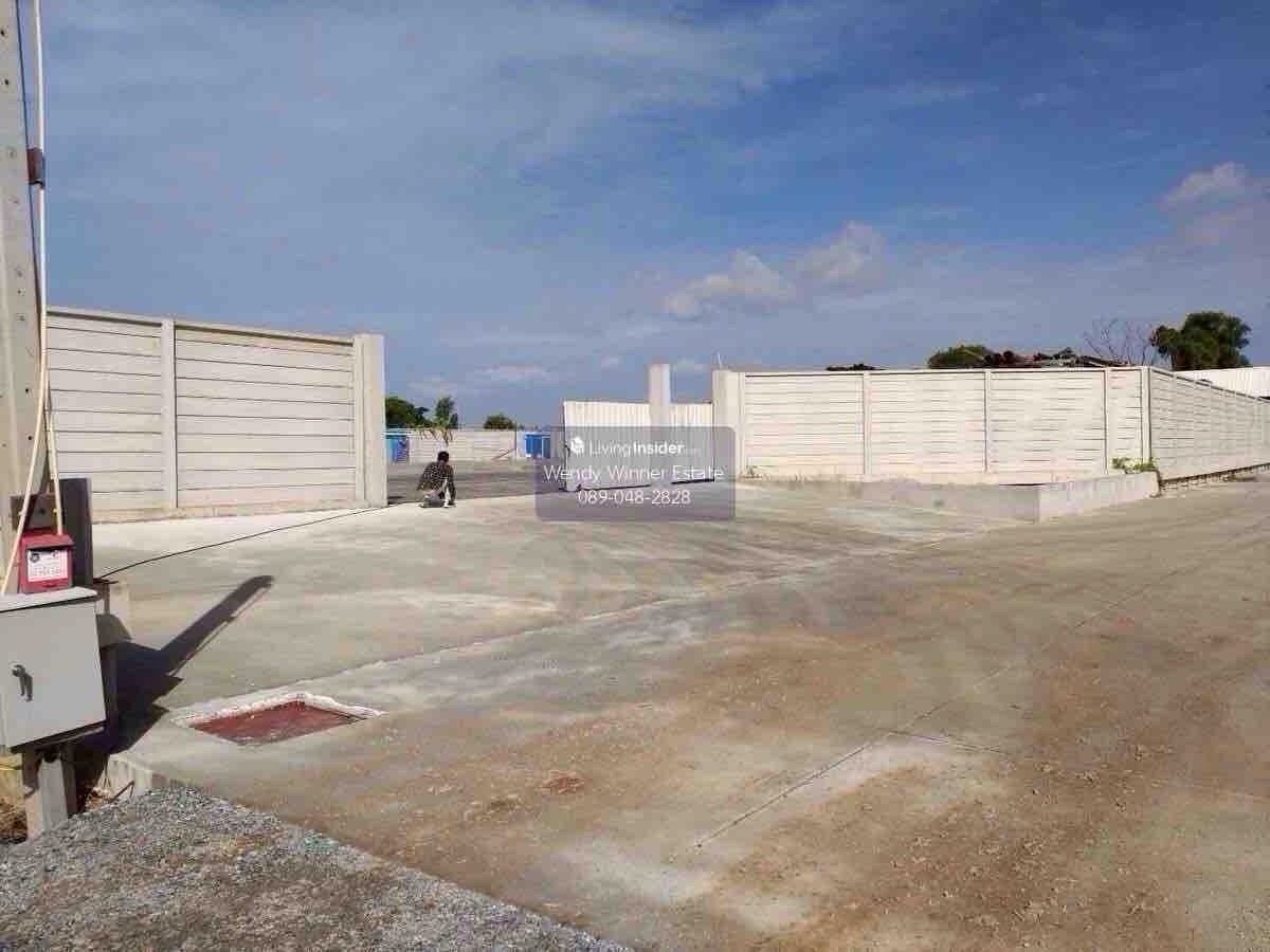 ขายที่ดินลาดกระบัง สุวรรณภูมิ : ขายที่ดินผังสีม่วง เจ้าของวิศวกรเยอรมันพัฒนาเเล้วออกเเบบเองรับโหลดรถเทรลเลอร์ ใกล้มอเตอร์เวย์ ใกล้สนามบินสุวรรณภูมิ 