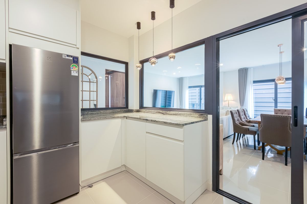 ให้เช่าบางนา แบริ่ง ลาซาล : ให้เช่าบ้านหรู บ้านกลางกลางเมือง The Edition บางนา (Rt-01)  