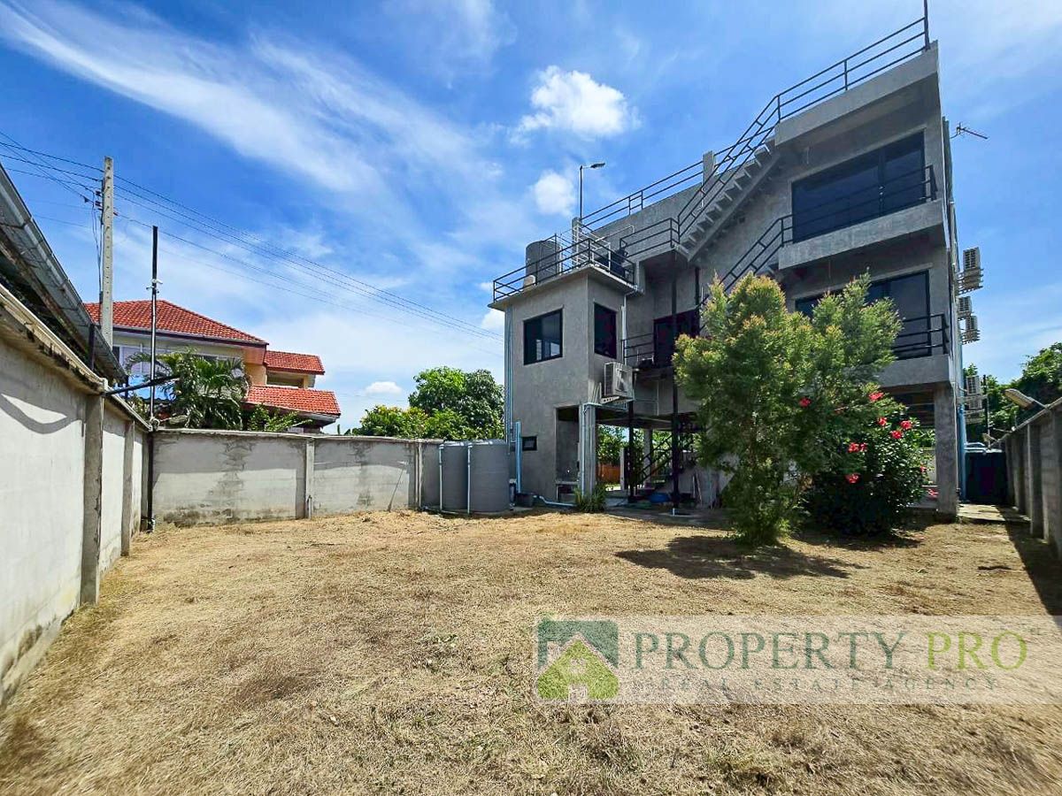 For SaleHousePathum Thani,Rangsit, Thammasat : House for Sale Rangsit Klong Luang, 5 bedroom 100 sqw 471 sqm Loft Style Near Thammasart University, Bangkok University, Future Park Rangsit : EL25S-011