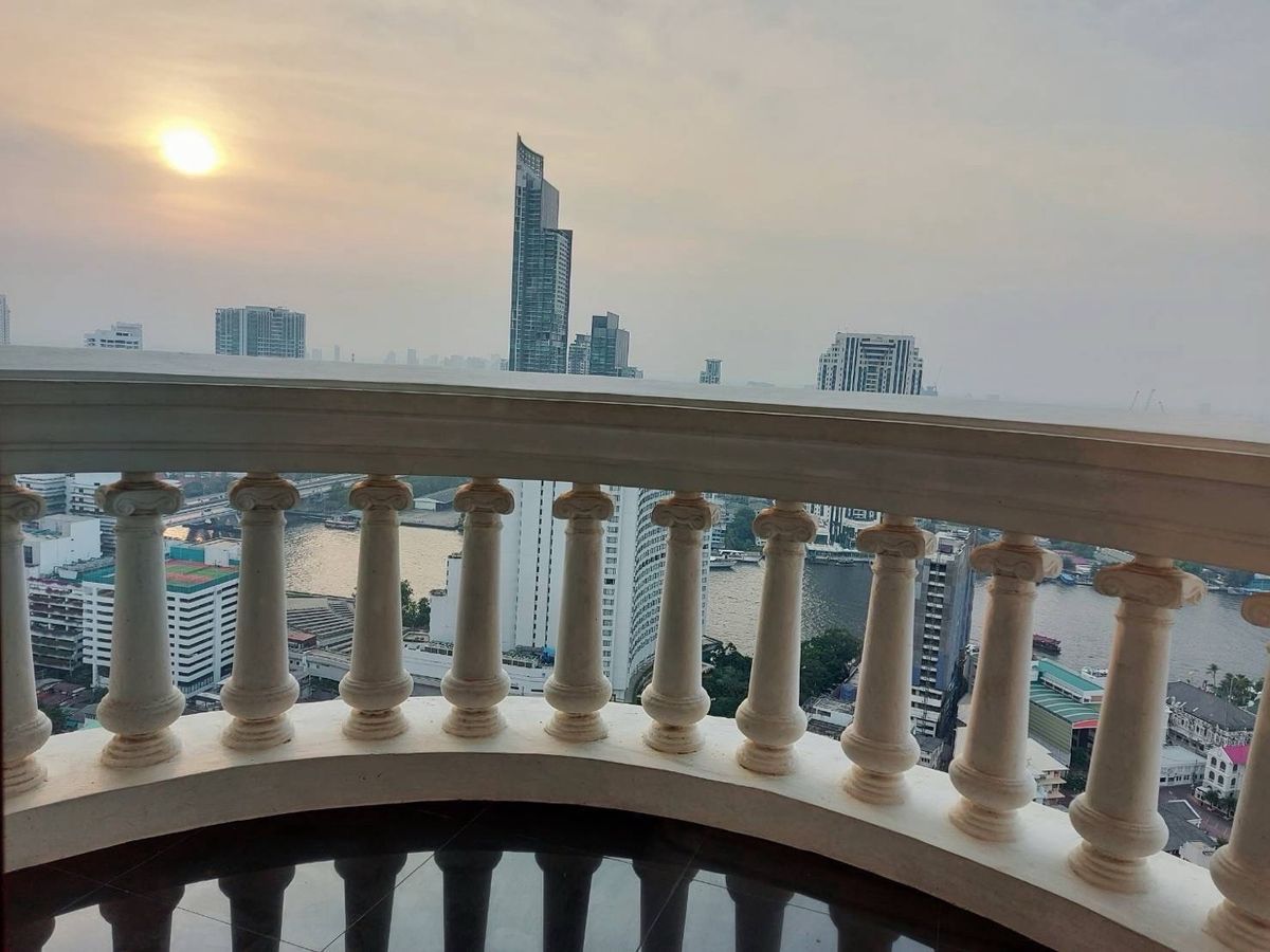 ขายคอนโดสีลม ศาลาแดง บางรัก : ขายด่วน ห้องวิวแม่น้ำ ชั้นสูง State Tower 