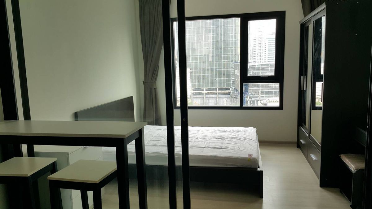 ให้เช่าคอนโดพระราม 9 เพชรบุรีตัดใหม่ RCA : 💥CP-9180💥ว่าง ให้ เช่า ไลฟ์ อโศก  👉แอดไลน์ @accessliving 