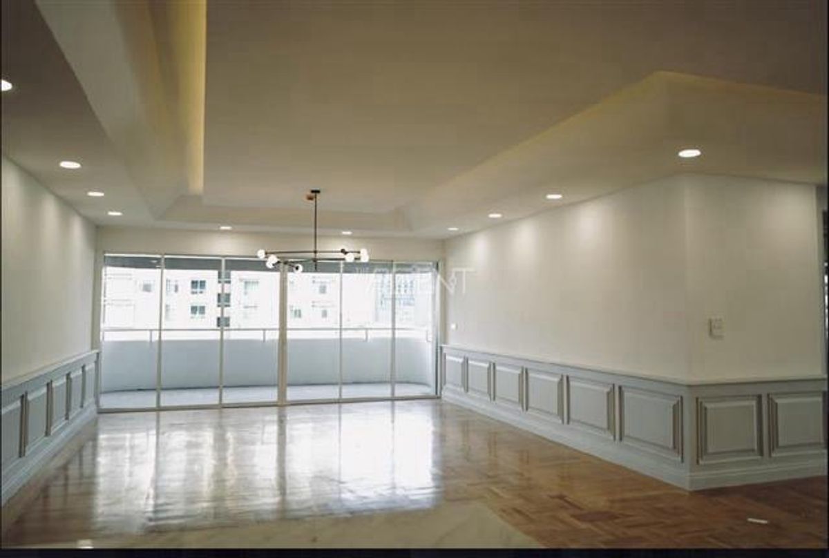 For RentCondoKhlongtoei, Kluaynamthai : 4 BED AT TOWER PARK CONDOMINIUM
