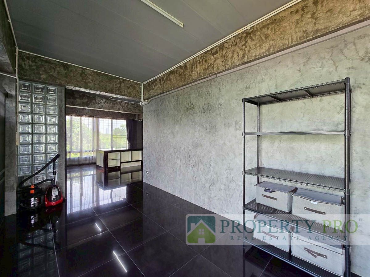 For SaleHousePathum Thani,Rangsit, Thammasat : House for Sale Rangsit Klong Luang, 5 bedroom 100 sqw 471 sqm Loft Style Near Thammasart University, Bangkok University, Future Park Rangsit : EL25S-011
