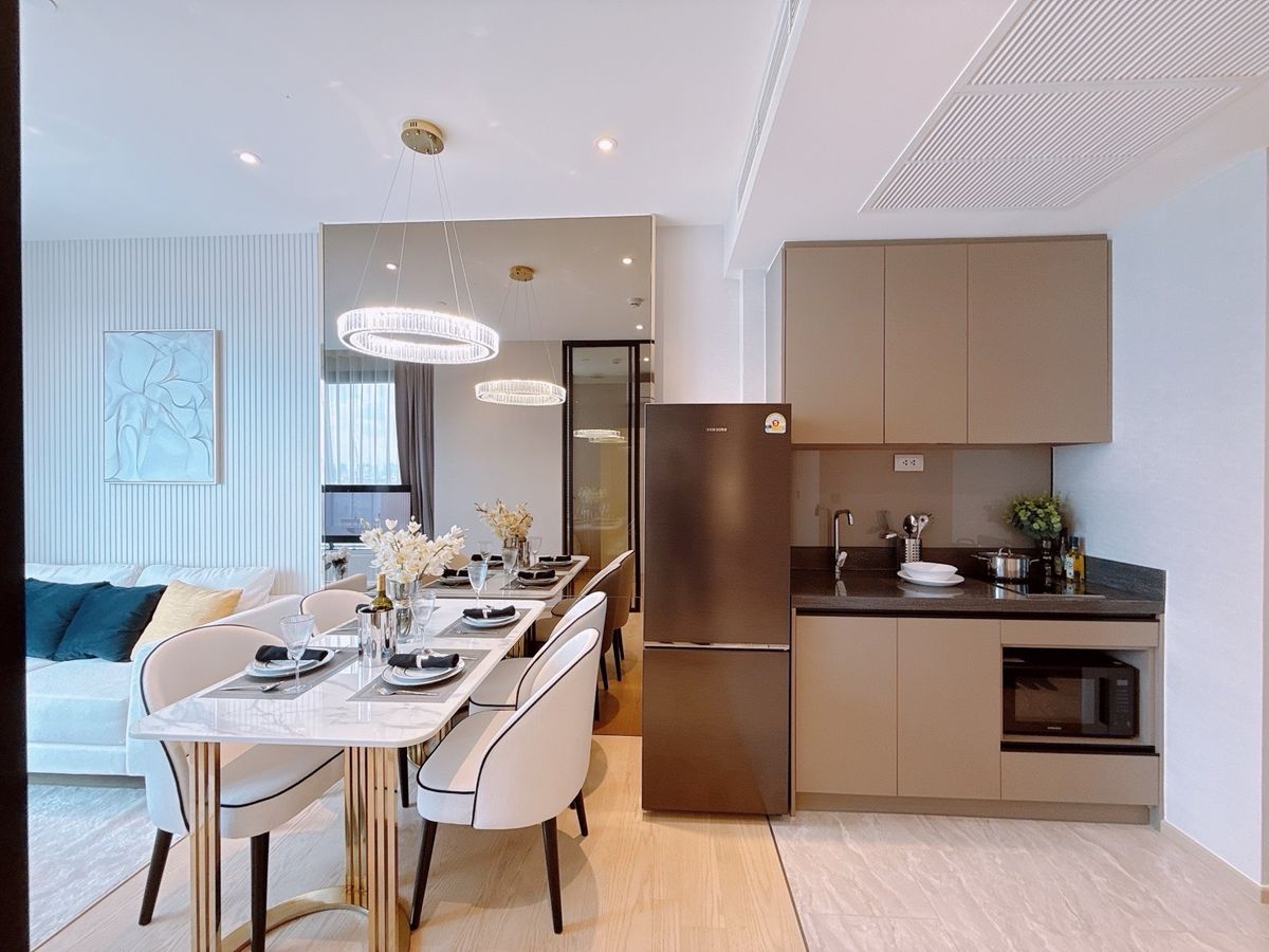 ขายคอนโดพระราม 9 เพชรบุรีตัดใหม่ RCA : 𝐀𝐒𝐇𝐓𝐎𝐍 𝐀𝐒𝐎𝐊𝐄 𝐑𝐀𝐌𝐀𝟗 𝑭𝒓𝒆𝒆 0 𝐁𝐚𝐡𝐭 ห้องใหม่จากโครงการ พร้อมเข้าอยู่ ห้องมุม วิวสวยมาก 