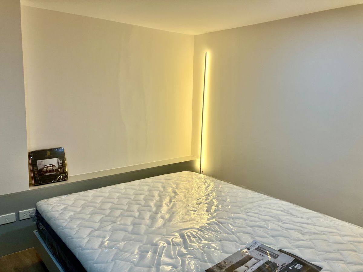 ให้เช่าคอนโดอ่อนนุช อุดมสุข : ให้เช่า - KnightsBridge Space สุขุมวิท พระราม 4 —  Duplex คอนโด 2 ชั้น ห้องใหม่ ผู้เช่าคนแรก  เพียง 250 ม. ถึง BTS พระโขนง | 29,000 บาท/เดือน (รวมเน็ต)