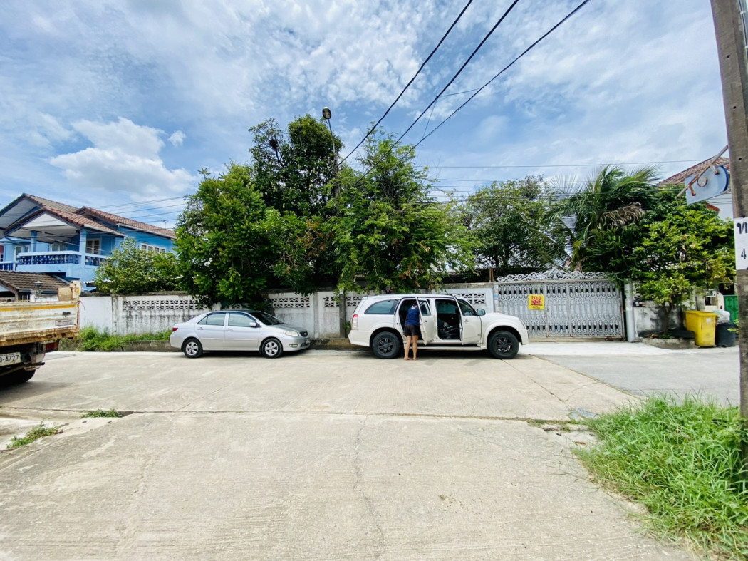For SaleHouseBang kae, Phetkasem : Single house for sale, Nong Khaem, Phetkasem 79 yaek 15, usable area 212 sq m, size 1 ngan 3.9 sq wa, convenient transportation